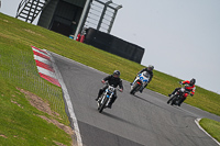 Vintage-motorcycle-club;eventdigitalimages;mallory-park;mallory-park-trackday-photographs;no-limits-trackdays;peter-wileman-photography;trackday-digital-images;trackday-photos;vmcc-festival-1000-bikes-photographs